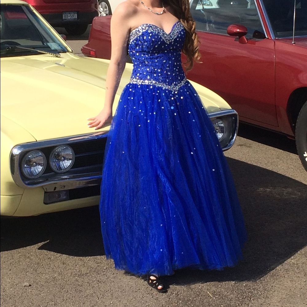 Beautiful prom dress